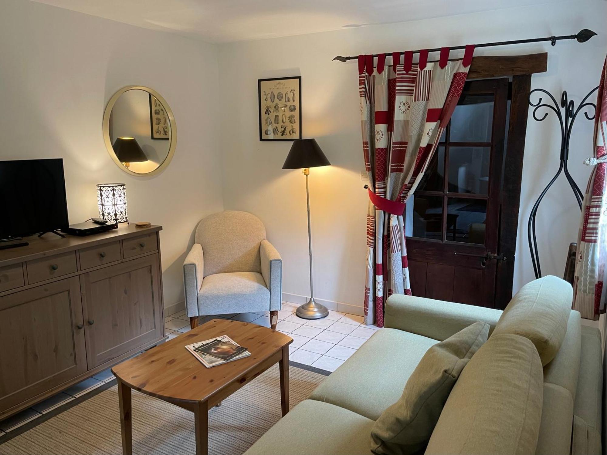 Maison De Jardin - Confort, Commodite, Bien Equipe Livarot-Pays-d'Auge Exterior photo